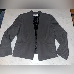 Tahari open front jacket coat blazer 12 gray stripe